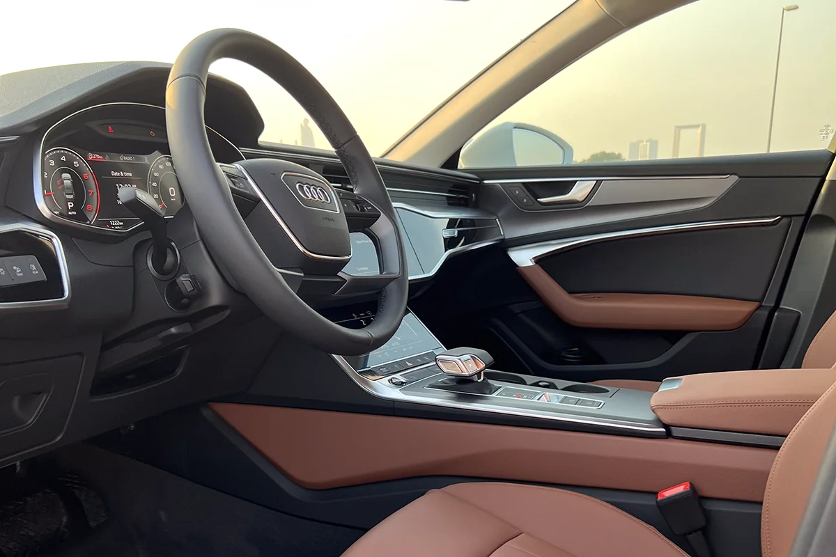 Audi A6 аренда в Дубае фото 4