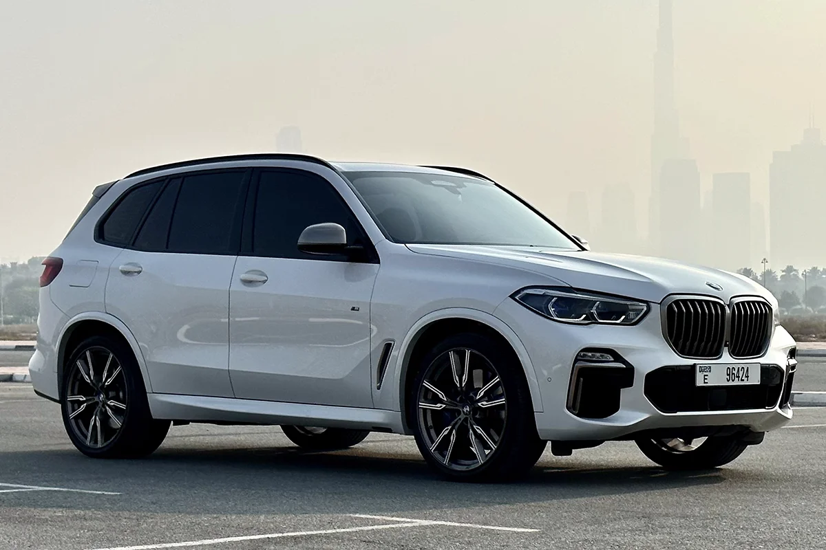 BMW X5 M50i аренда в Дубае фото 3
