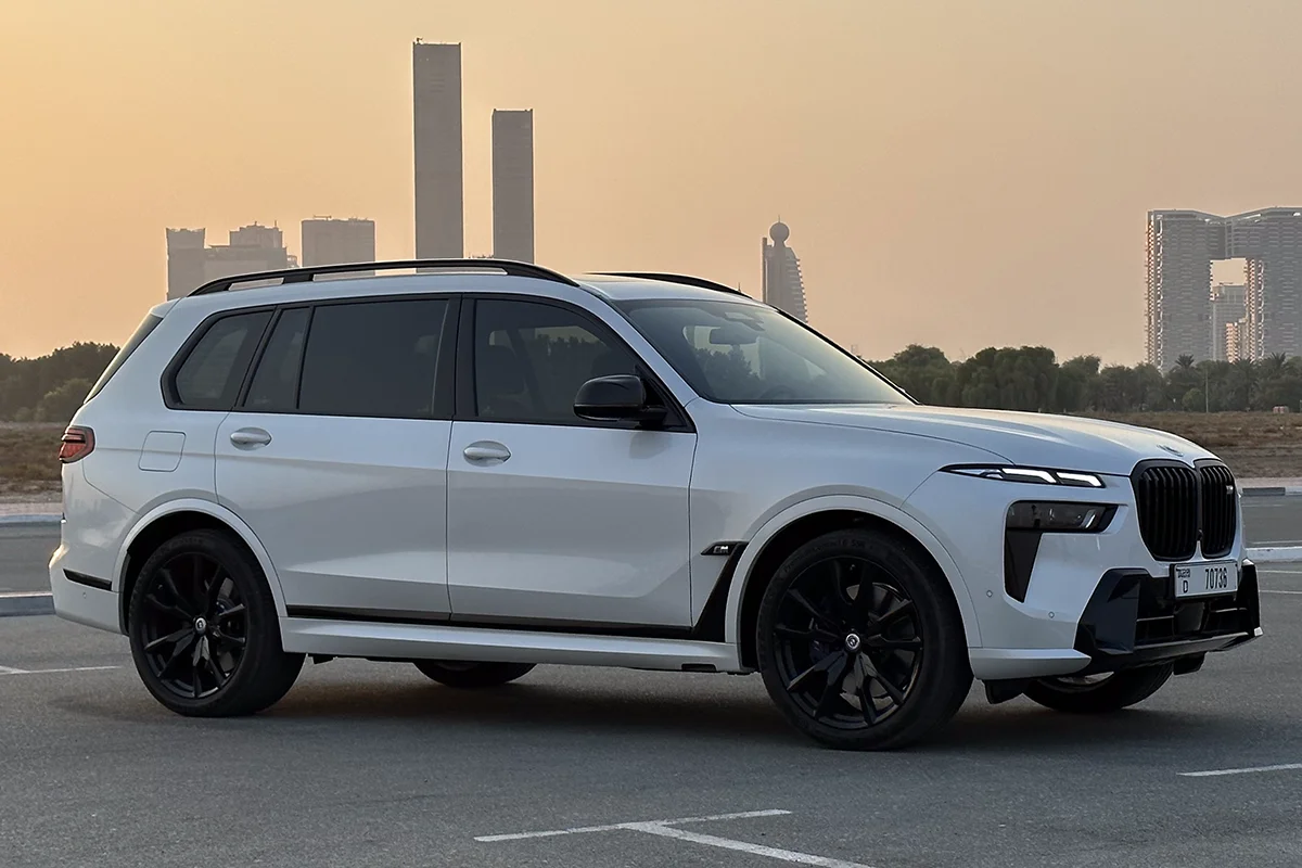 BMW X7 M60i аренда в Дубае фото 3