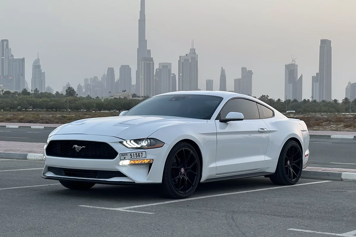 Ford Mustang аренда в Дубае фото 1