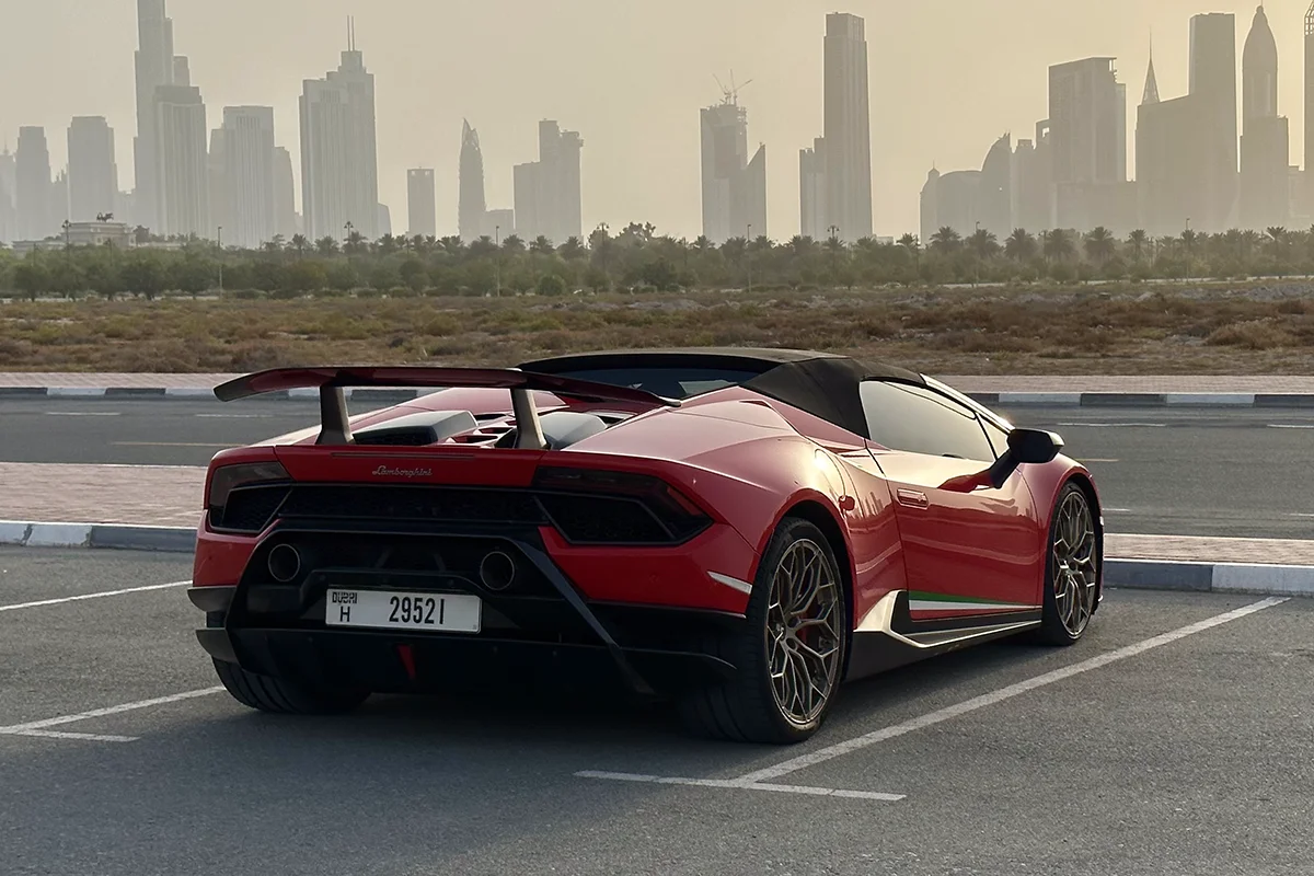 Lamborghini Huracan аренда в Дубае фото 2