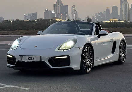 Аренда автомобиля Porsche Boxster в Дубае